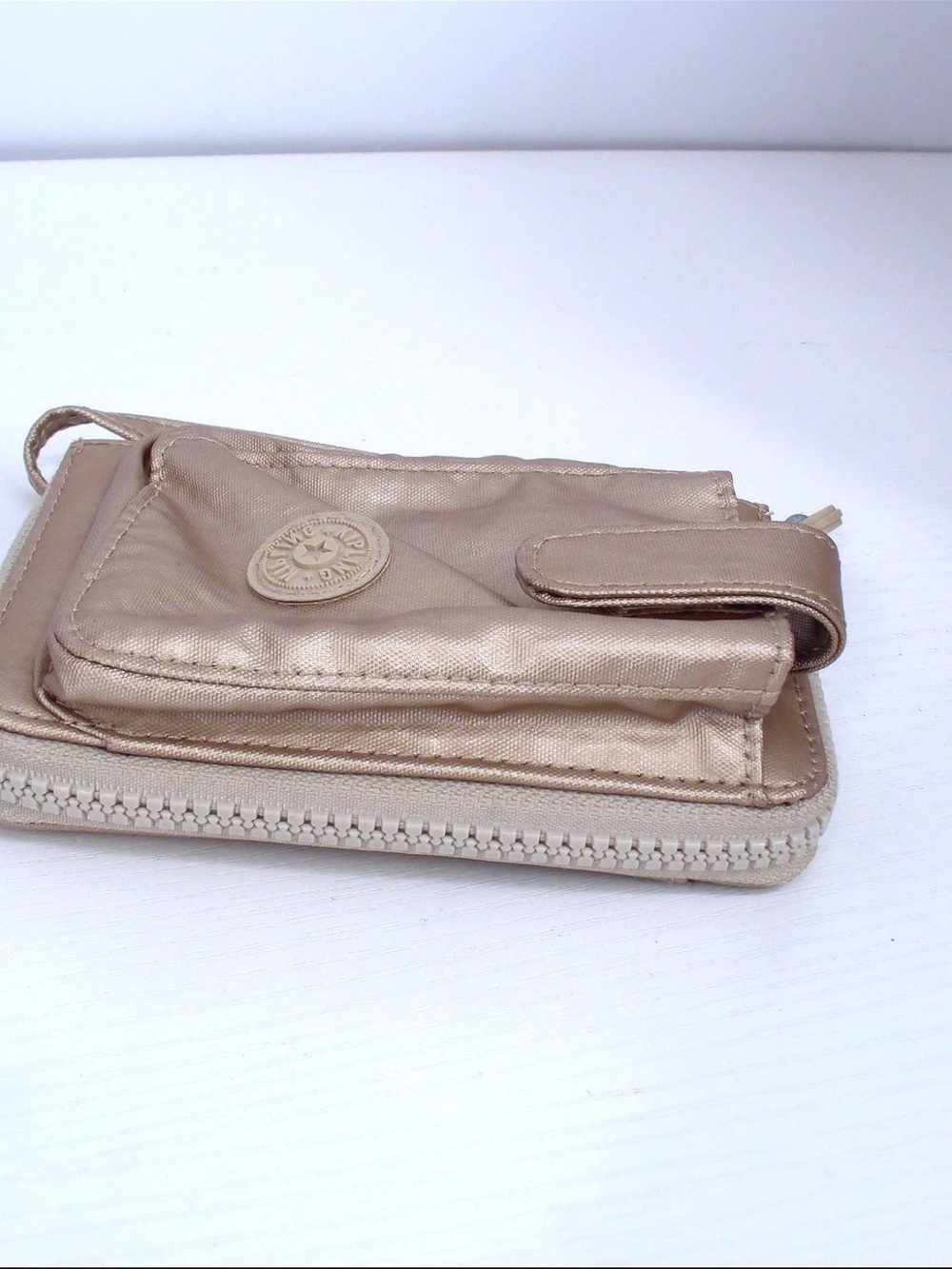 Kipling Bag Pouch Small Wristlet Metallic Rose Gold Case Women / Girls 4x5 - Picture 3 of 15